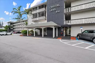 941 Crystal Lake Dr, Deerfield Beach, FL 33064 - Photo 2