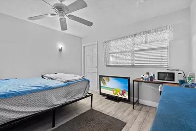 941 Crystal Lake Drive #402, Deerfield Beach, FL 33064 - Photo 20