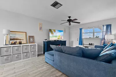 941 Crystal Lake Drive #402, Deerfield Beach, FL 33064 - Photo 6