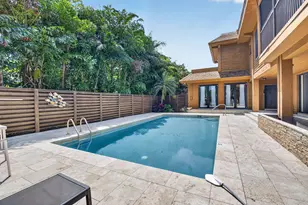 122 Andrews Ave, Delray Beach, FL 33483 - Photo 2