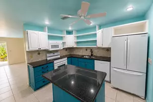 736 - 738 NE 36th St, Oakland Park, FL 33334 - Photo 4