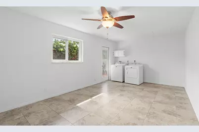 736 NE 36th Street, Oakland Park, FL 33334 - Photo 10