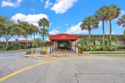 201 Lake Frances Drive, West Palm Beach, FL 33411 - Photo 34