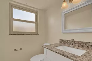 201 Lake Frances Dr, West Palm Beach, FL 33411 - Photo 10