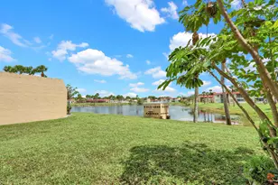201 Lake Frances Dr, West Palm Beach, FL 33411 - Photo 28
