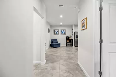 843 Persimmon Place, Fort Pierce, FL 34981 - Photo 4