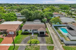 2030 N 54th Ave, Hollywood, FL 33021 - Photo 46
