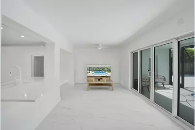 2030 N 54th Avenue, Hollywood, FL 33021 - Photo 12
