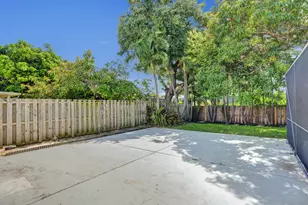 2030 N 54th Ave, Hollywood, FL 33021 - Photo 46