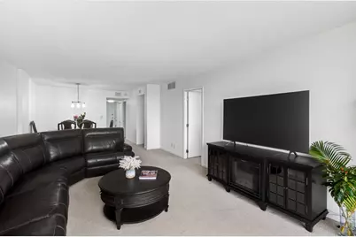 555 NW 4 Avenue #4230, Boca Raton, FL 33432 - Photo 10