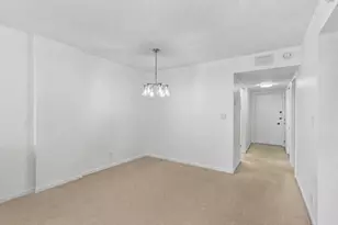 555 NW 4 Ave, Boca Raton, FL 33432 - Photo 6