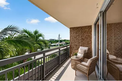 555 NW 4 Avenue #4230, Boca Raton, FL 33432 - Photo 8
