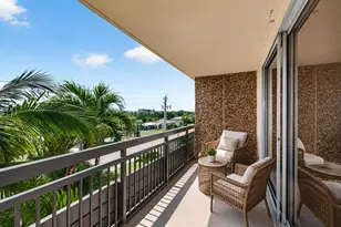 555 NW 4 Ave, Boca Raton, FL 33432 - Photo 8