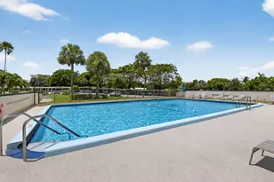 555 NW 4 Ave, Boca Raton, FL 33432 - Photo 28