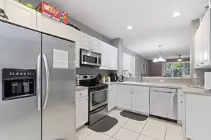 773 NW 42nd Ave, Plantation, FL 33317 - Photo 12