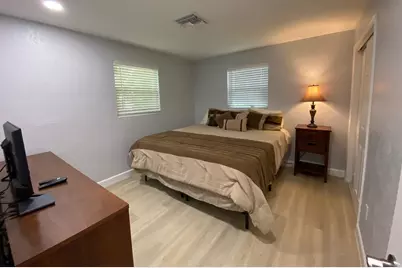 9015 Twig Road, Lake Worth, FL 33467 - Photo 8