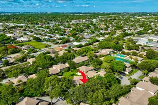 3951 NE 19th Rd, Pompano Beach, FL 33064 - Photo 6