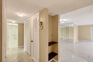 3951 NE 19th Rd, Pompano Beach, FL 33064 - Photo 16