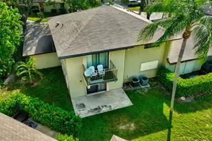 3951 NE 19th Rd, Pompano Beach, FL 33064 - Photo 20