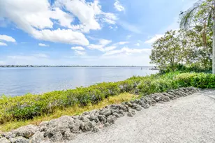 2570 NW Seagrass Dr, Palm City, FL 34990 - Photo 44