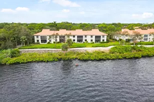 2570 NW Seagrass Dr, Palm City, FL 34990 - Photo 8