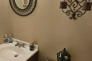 11453 Lakeview Dr, Coral Springs, FL 33071 - Photo 36