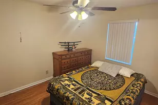 11453 Lakeview Dr, Coral Springs, FL 33071 - Photo 32