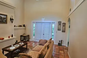 11453 Lakeview Dr, Coral Springs, FL 33071 - Photo 4