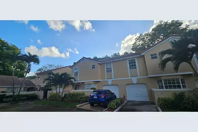 11453 Lakeview Drive #4a, Coral Springs, FL 33071 - Photo 1