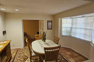 11453 Lakeview Dr, Coral Springs, FL 33071 - Photo 8
