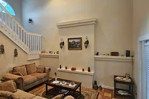 11453 Lakeview Dr, Coral Springs, FL 33071 - Photo 6