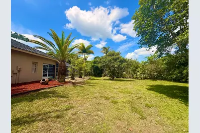 12037 Temple Boulevard, The Acreage, FL 33412 - Photo 54