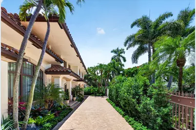 2740 NE 17th Street, Fort Lauderdale, FL 33305 - Photo 6