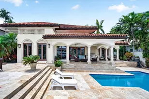 2740 NE 17th St, Fort Lauderdale, FL 33305 - Photo 2