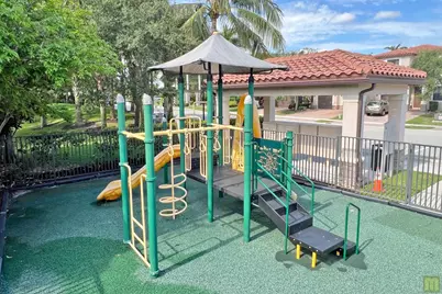 5809 NW 46th Lane, Tamarac, FL 33319 - Photo 56