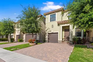 5809 NW 46th Ln, Tamarac, FL 33319 - Photo 2