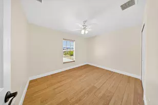 521 SW Halifax Ave, Port Saint Lucie, FL 34953 - Photo 24