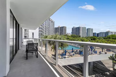3701 N Country Club Drive #404, Aventura, FL 33180 - Photo 4