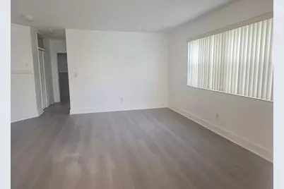 2032 NE 168th Street # 1, North Miami Beach, FL 33162 - Photo 4