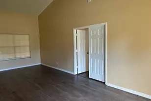 2426 SE Addison St, Port Saint Lucie, FL 34984 - Photo 4