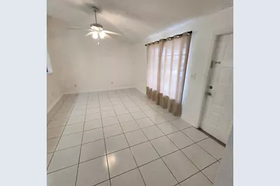 500 NE 3rd Street #109, Hallandale, FL 33009 - Photo 4