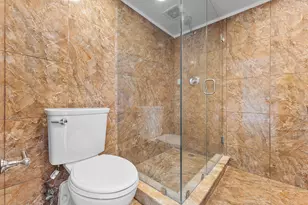 2818 Waterford Dr N, Deerfield Beach, FL 33442 - Photo 24