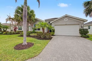 11875 SW Jasper Lake Way, Port Saint Lucie, FL 34987 - Photo 4