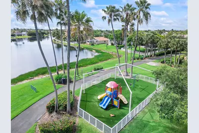 17646 SW 10th Street, Pembroke Pines, FL 33029 - Photo 20