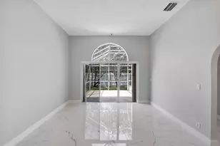 17646 SW 10th St, Pembroke Pines, FL 33029 - Photo 4