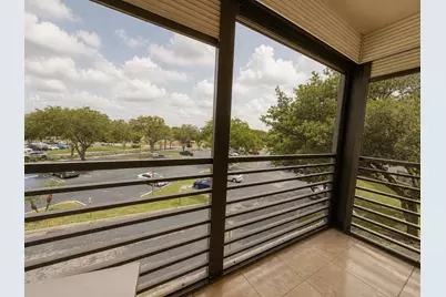 1000 Colony Point Circle #315, Pembroke Pines, FL 33026 - Photo 10
