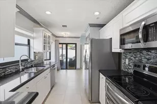 21583 Villa Nova Dr, Boca Raton, FL 33433 - Photo 18