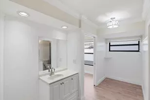 21583 Villa Nova Dr, Boca Raton, FL 33433 - Photo 28