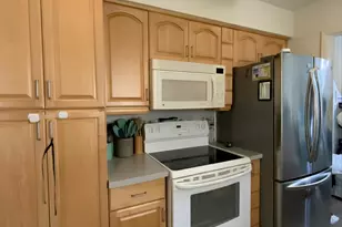 2894 SE 1st Pl, Boynton Beach, FL 33435 - Photo 10