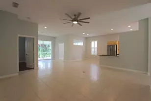 117 Hampton Cir, Jupiter, FL 33458 - Photo 4